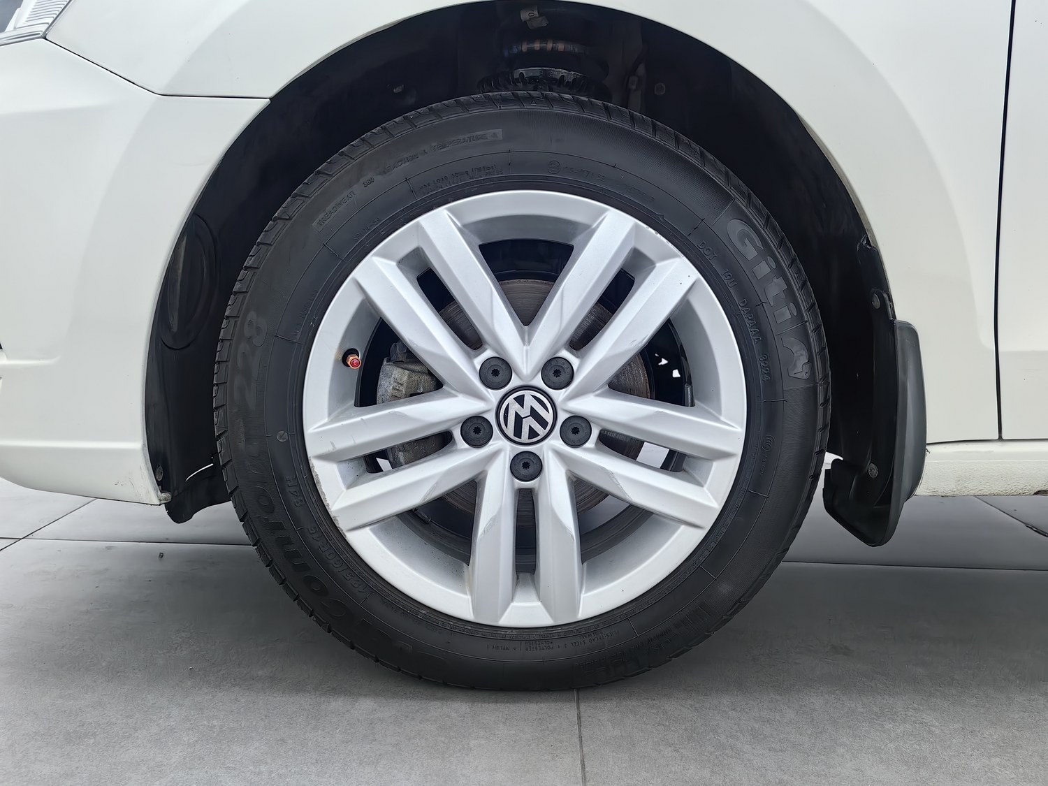 Used Volkswagen Jetta 2017 1.5 AT