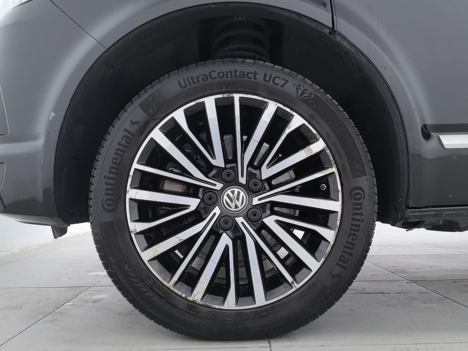 Used Volkswagen Multivan (Imported) 2018 2.0 AT