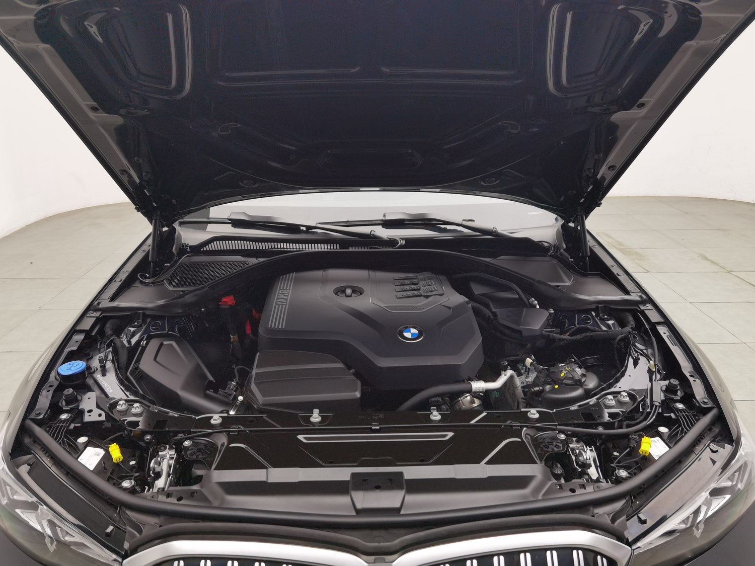 Used BMW 3 Series 2024 2.0 AT