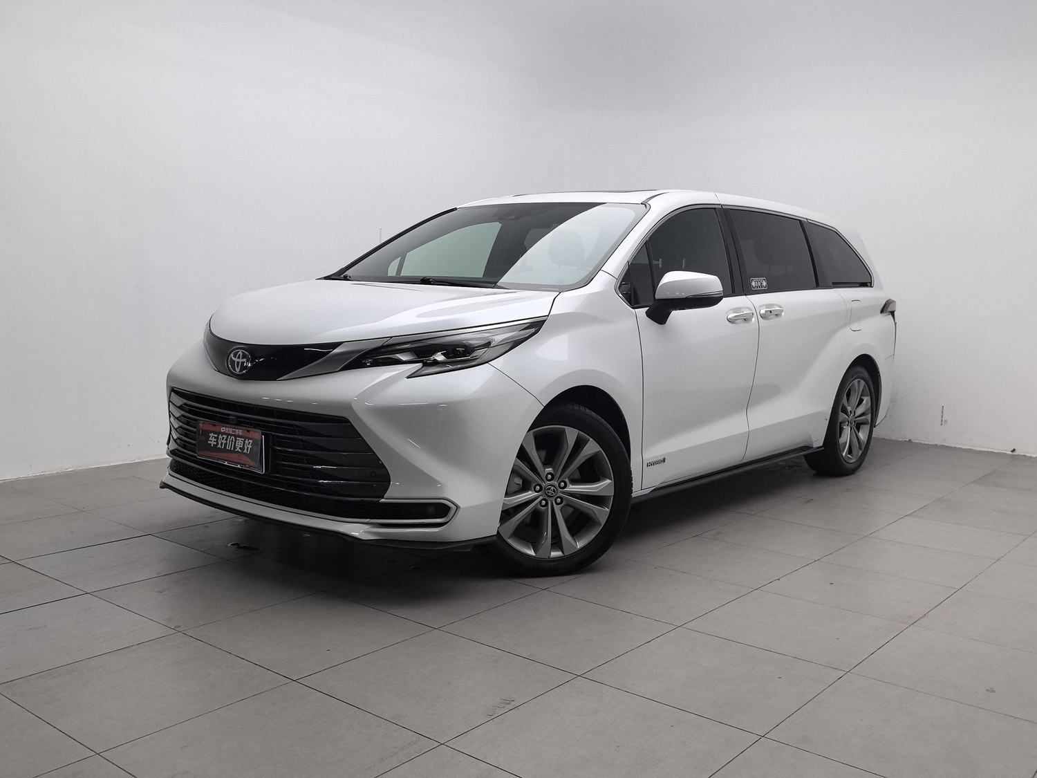 Used Toyota Sienna 2023 2.5 AT