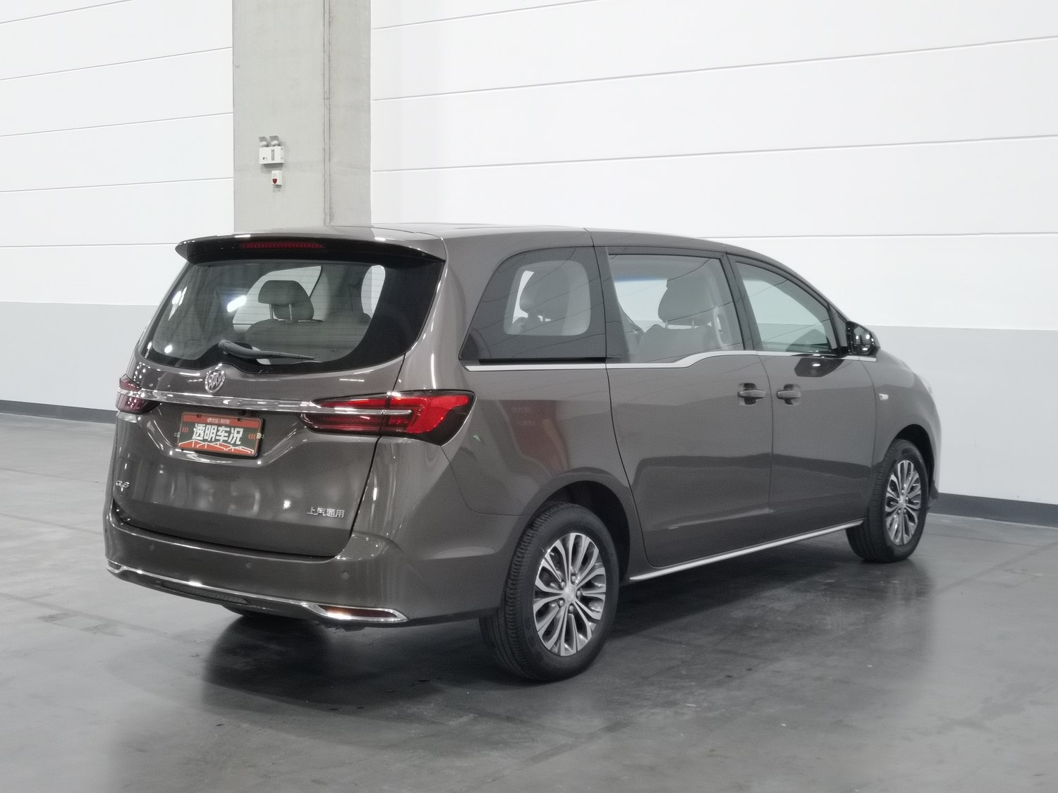 Used Buick GL8 2023 2.0 AT
