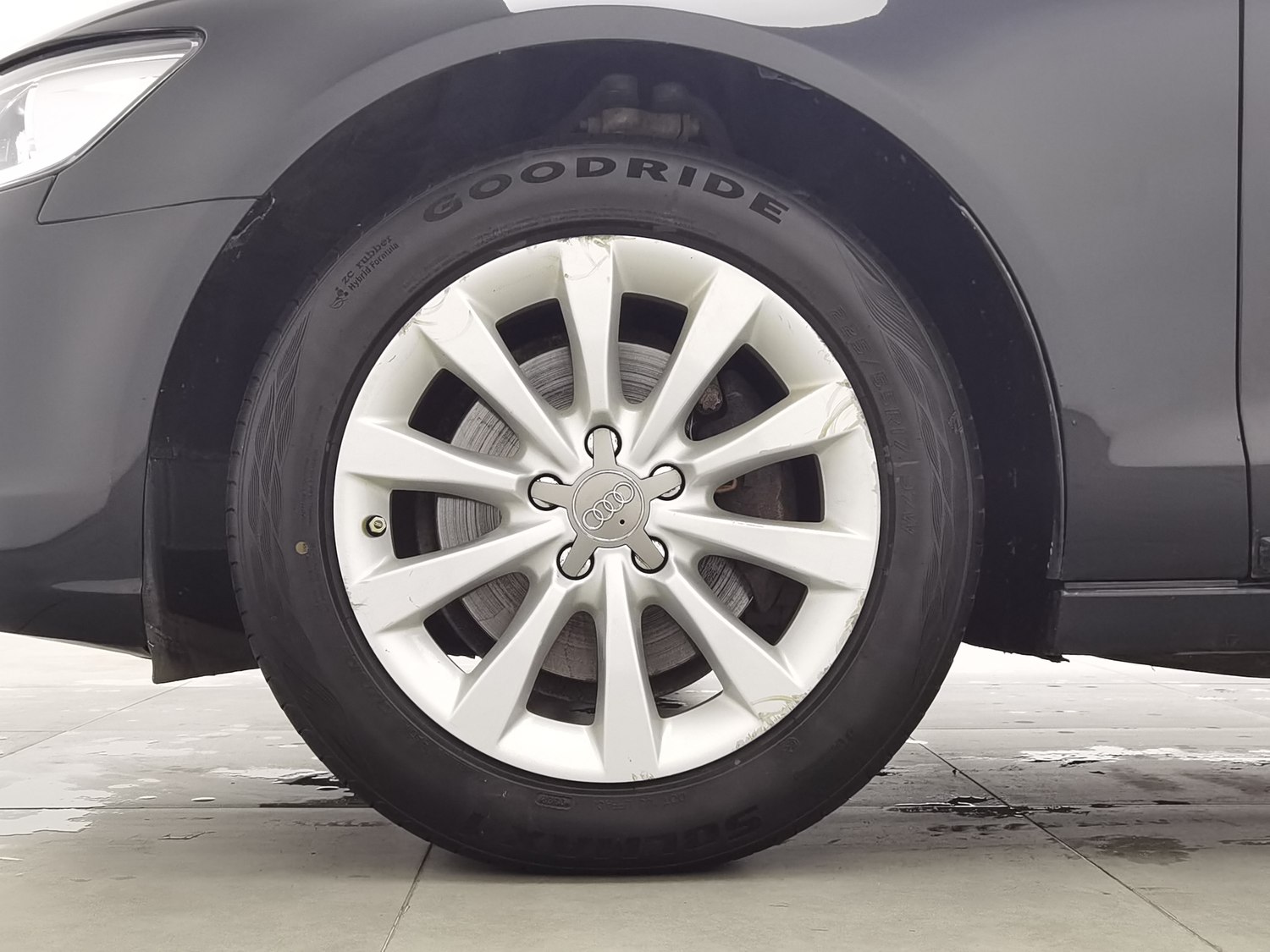 Used Audi A6L 2012 2.0 AT