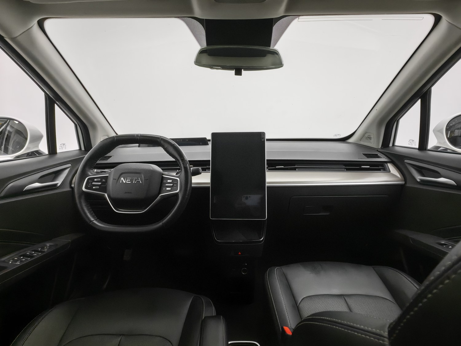 Used Neta V 2021