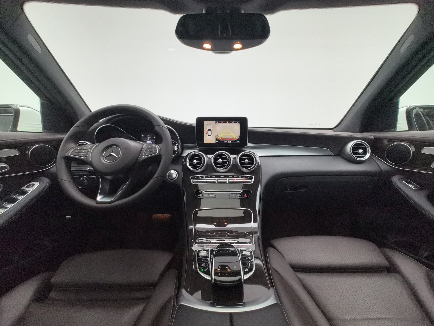 Used Mercedes-Benz GLC 2018 2.0 AT