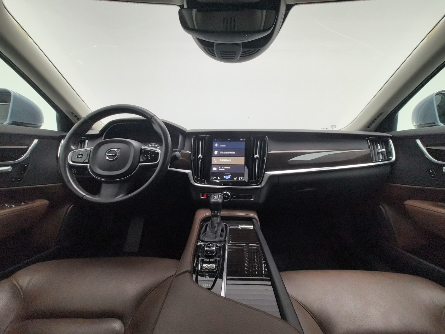 Used Volvo S90 2017 2.0 AT