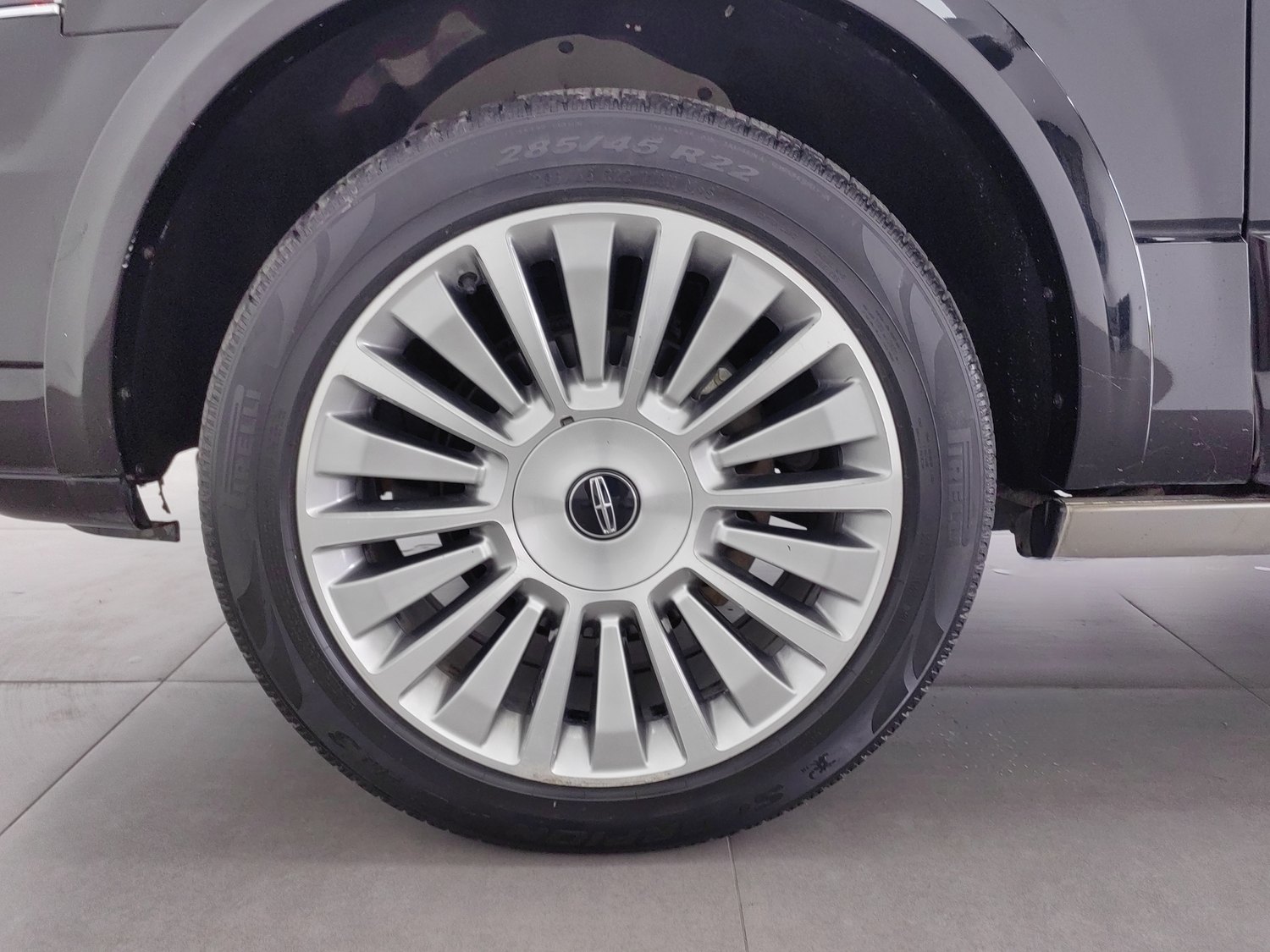 Used Lincoln Navigator 2016 3.5 AT