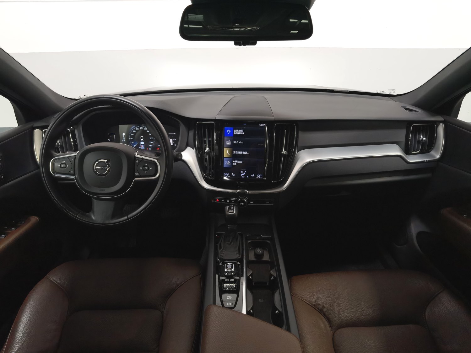 Used Volvo XC60 2021 2.0 AT
