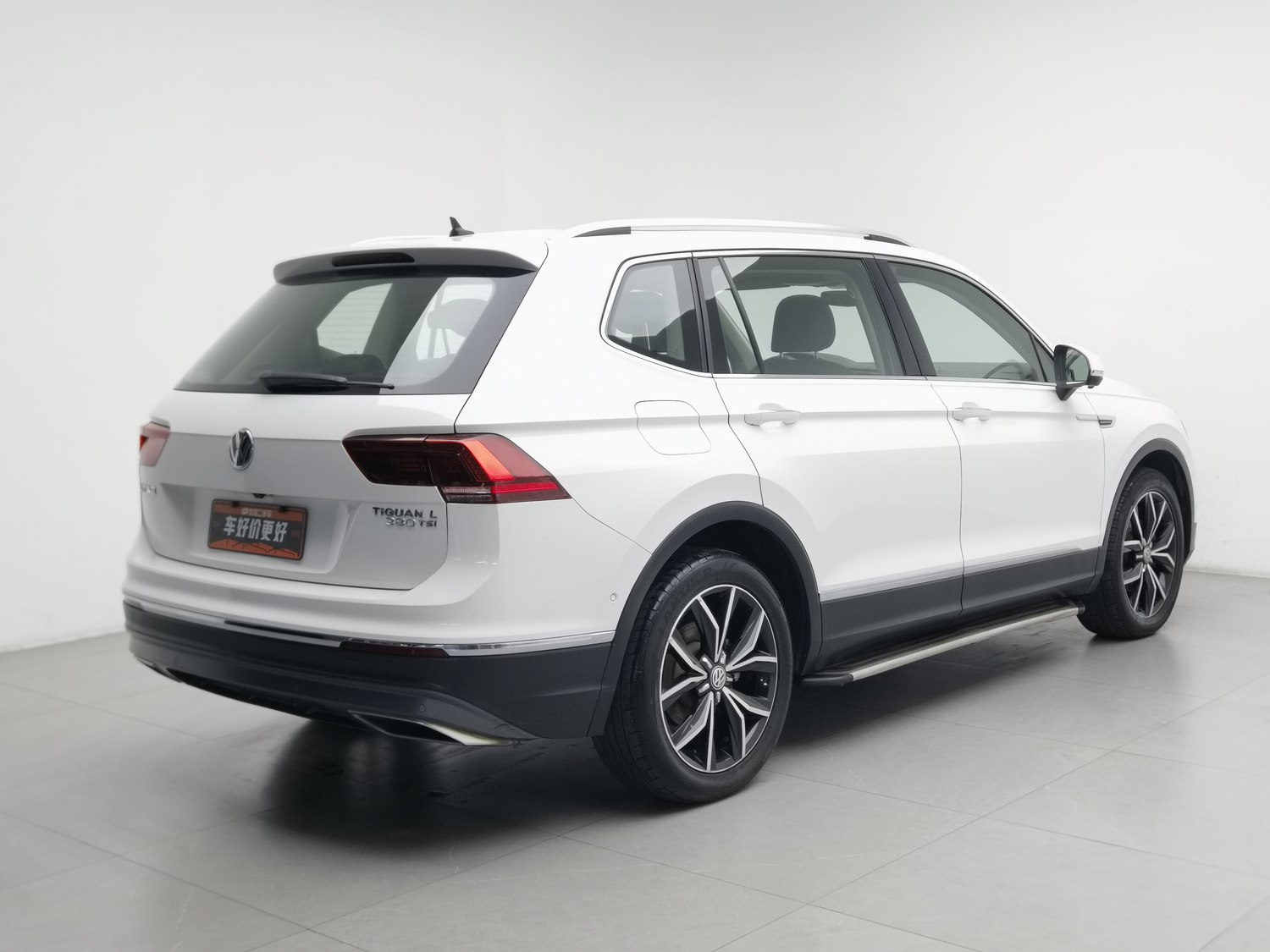 Used Volkswagen Tiguan L 2019 2.0 AT