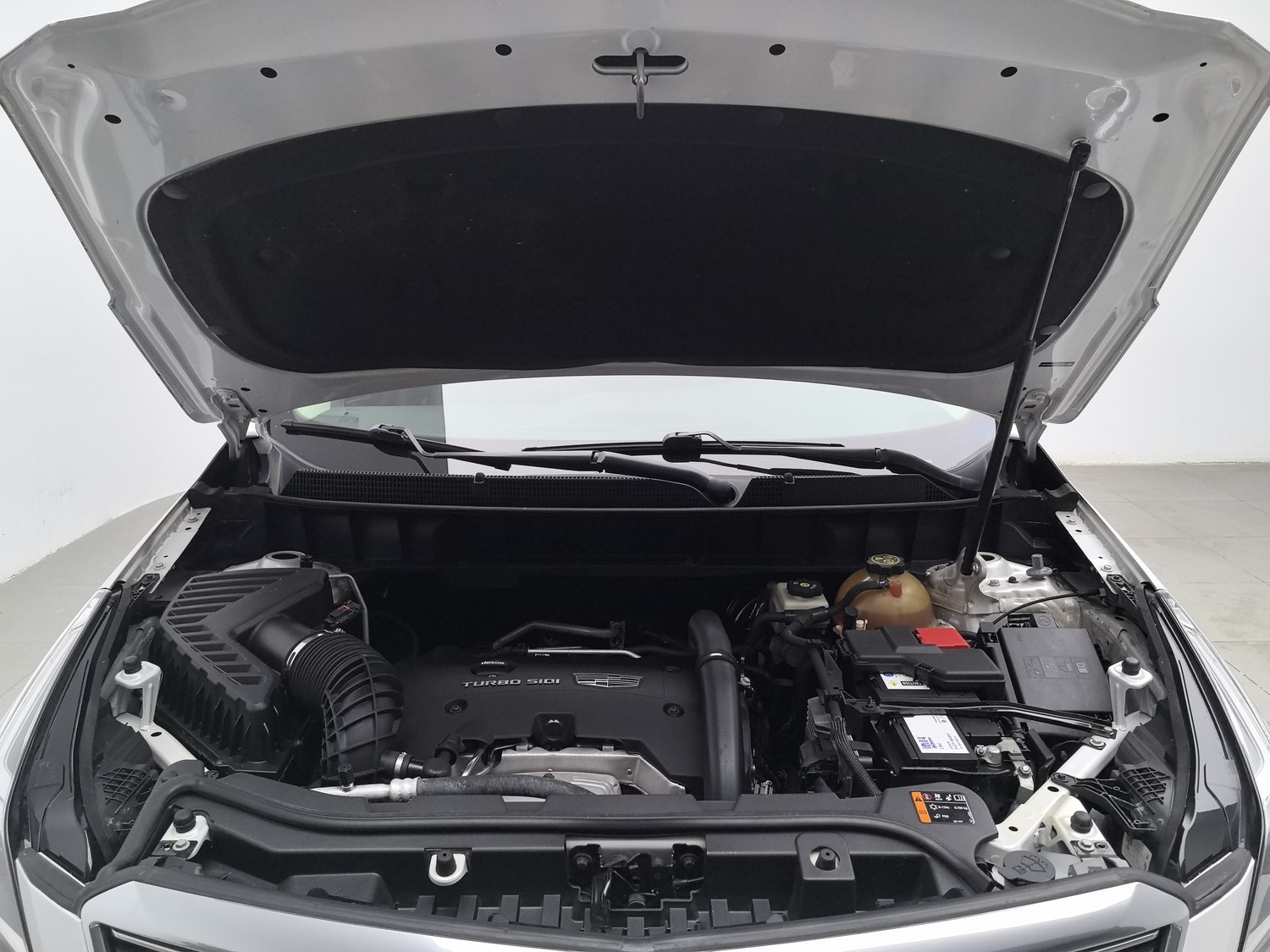 Used Cadillac XT5 2016 2.0 AT