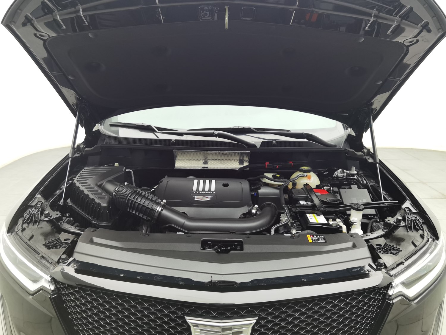 Used Cadillac XT6 2025 2.0 AT