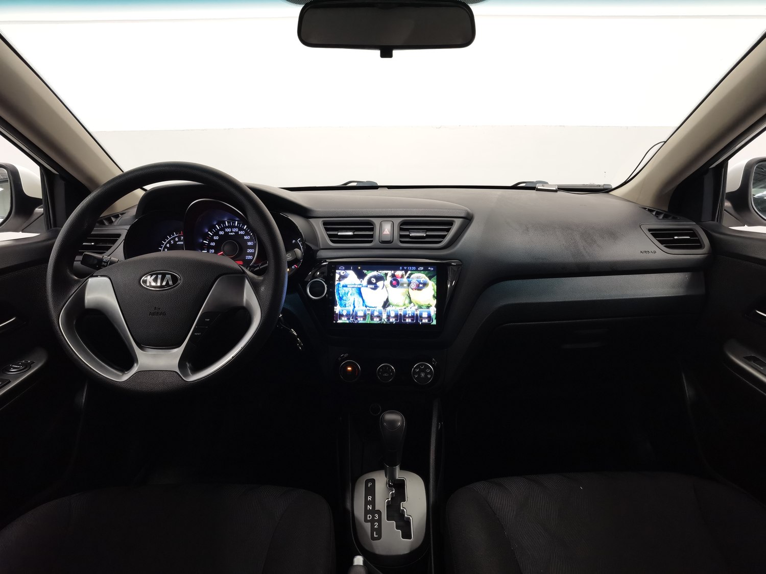 Used Kia K2 2015 1.4 AT