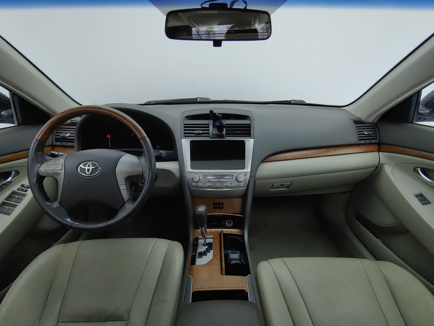Used Toyota Camry 2011 2.4 AT