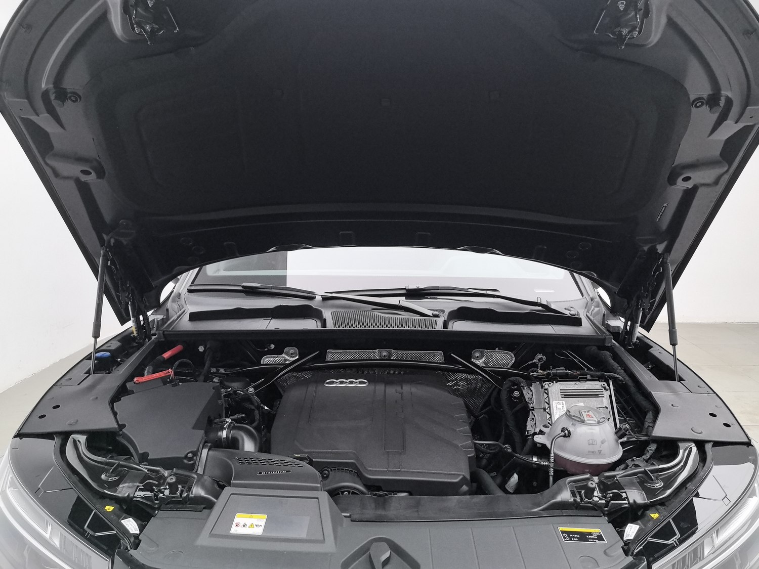 Used Audi Q5L 2024 2.0 AT
