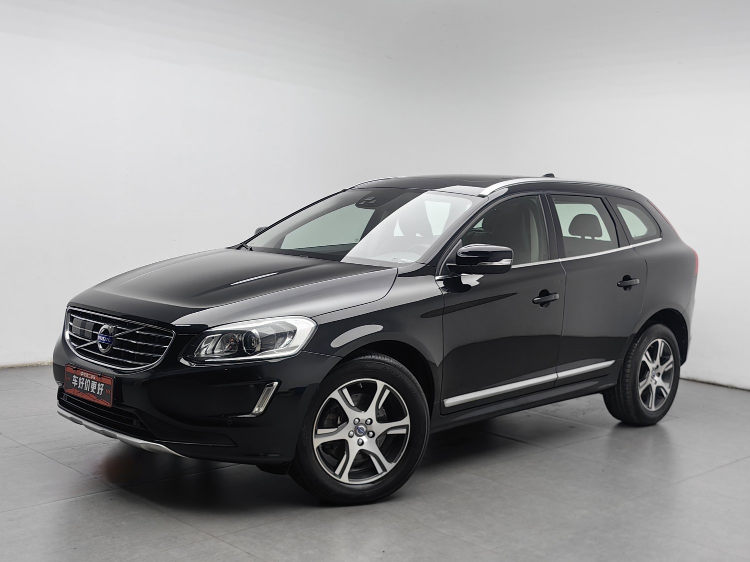Used Volvo XC60 2015 2.0 AT