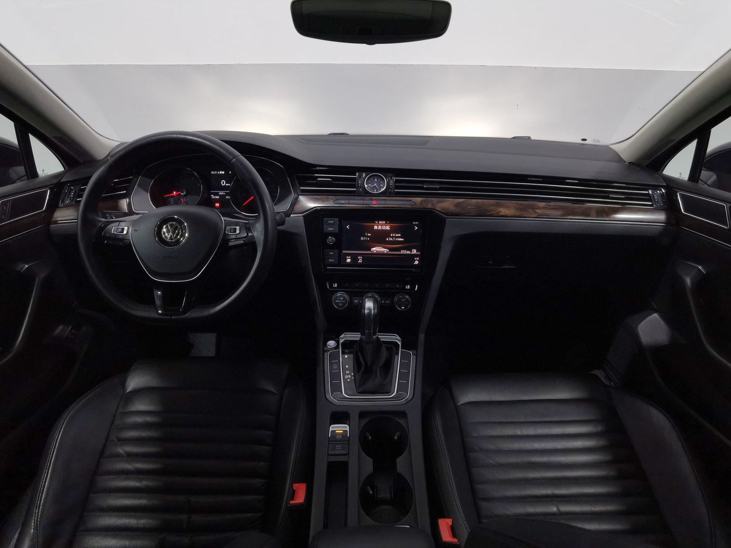 Used Volkswagen Magotan 2019 2.0 AT