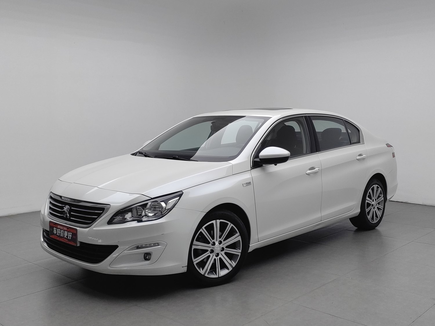 Used Peugeot 408 2015 1.2 AT