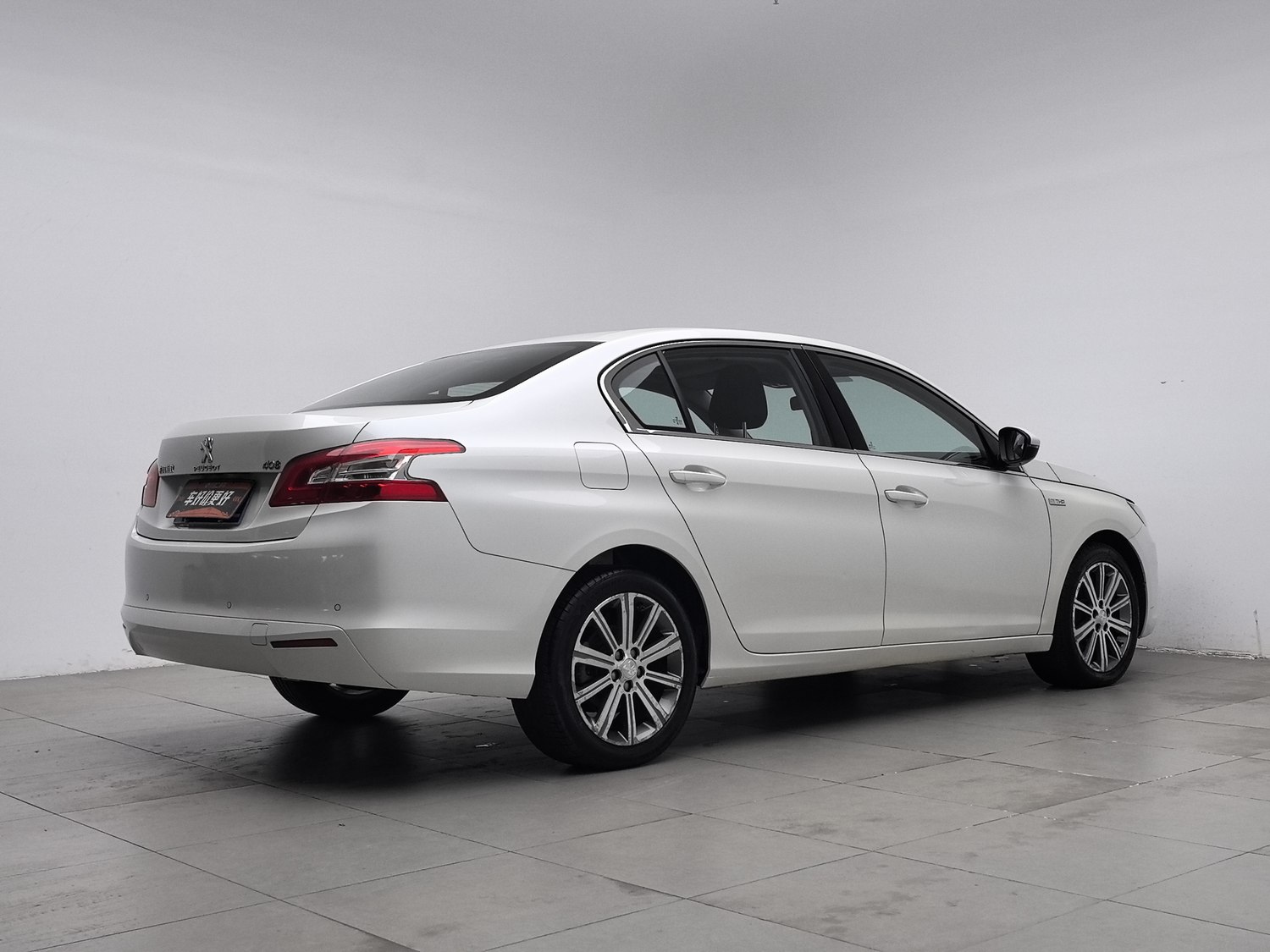 Used Peugeot 408 2015 1.2 AT