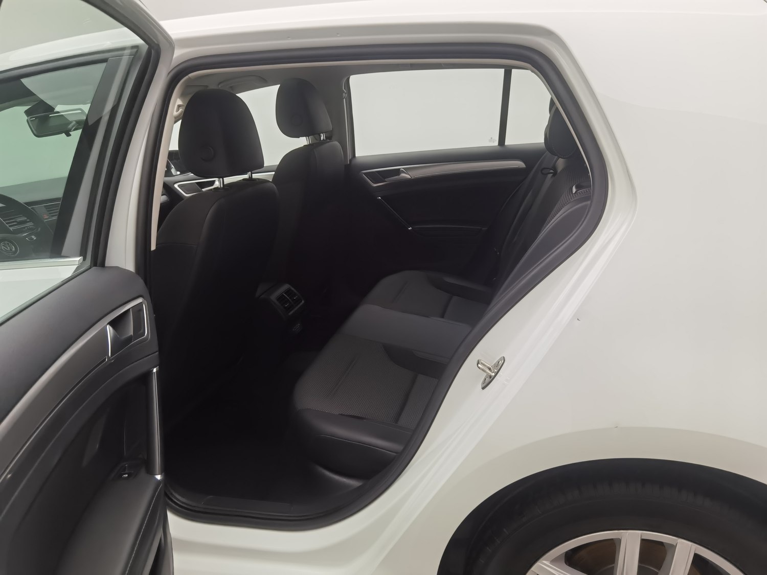 Used Volkswagen Golf 2019 1.4 AT