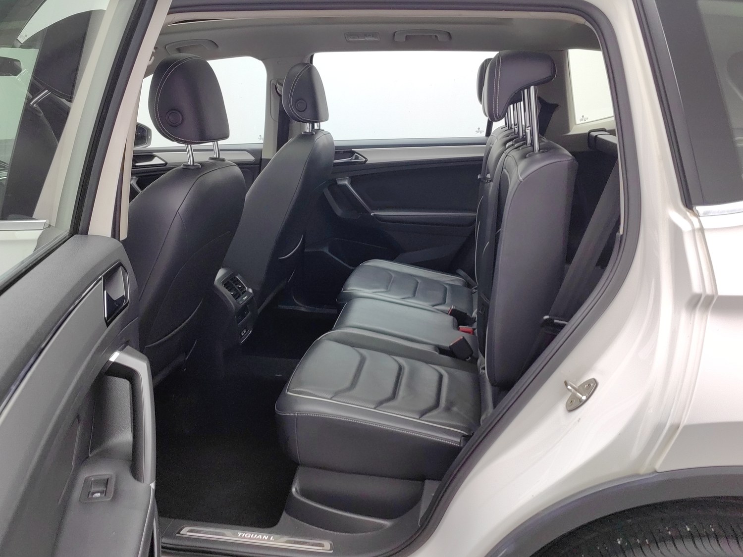 Used Volkswagen Tiguan L 2017 1.8 AT
