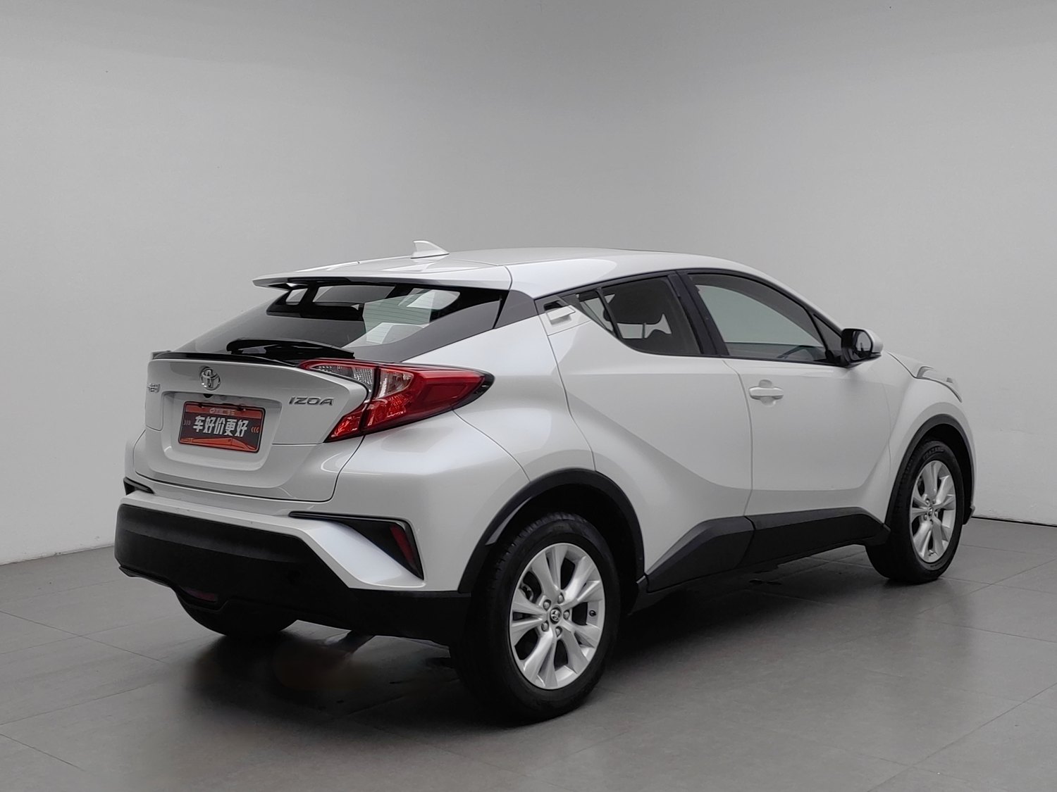 Used Toyota C-HR 2021 2.0 AT