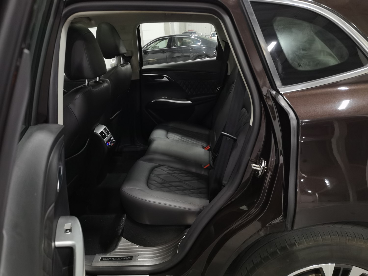 Used Borgward BX7 2016 2.0 AT