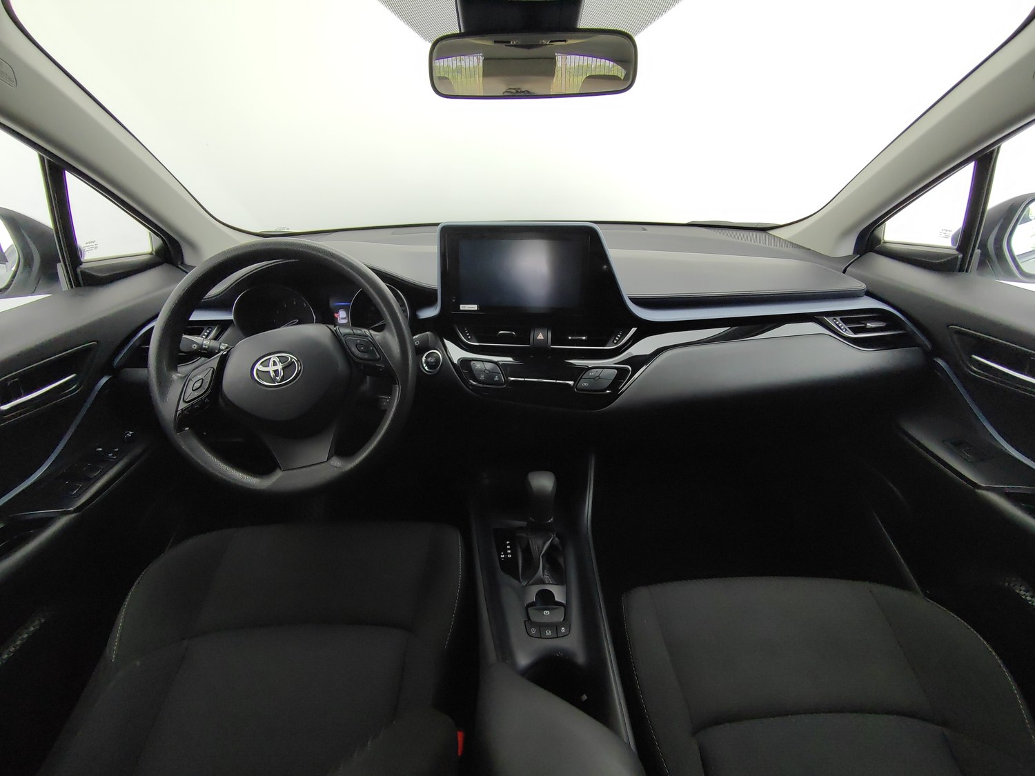 Used Toyota C-HR 2021 2.0 AT