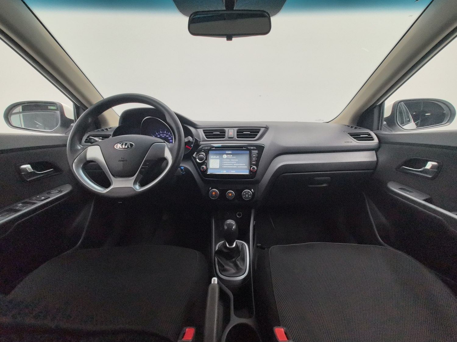 Used Kia K2 2015 1.4 MT