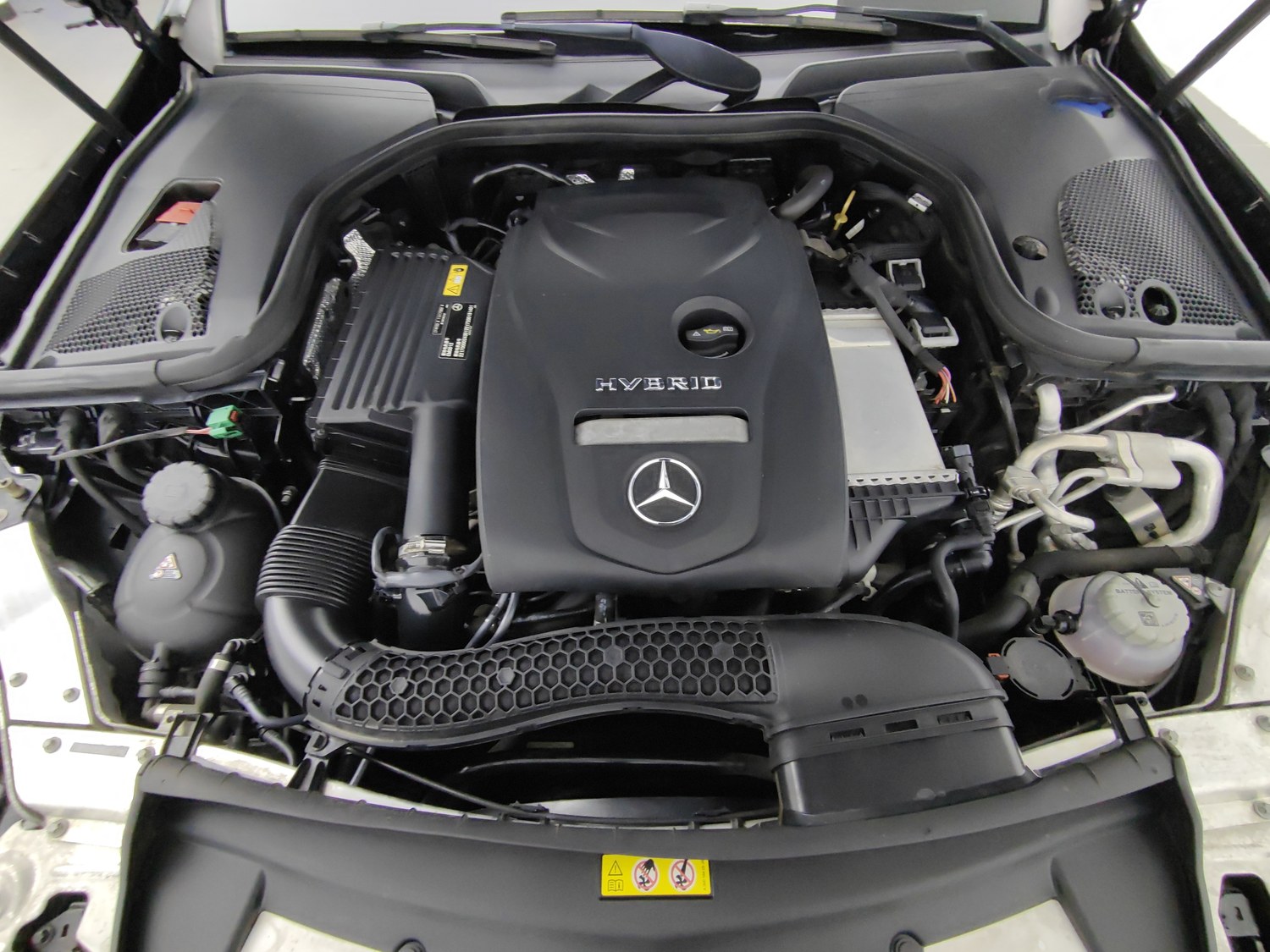 Used Mercedes-Benz E-Class EV 2023 2.0 AT