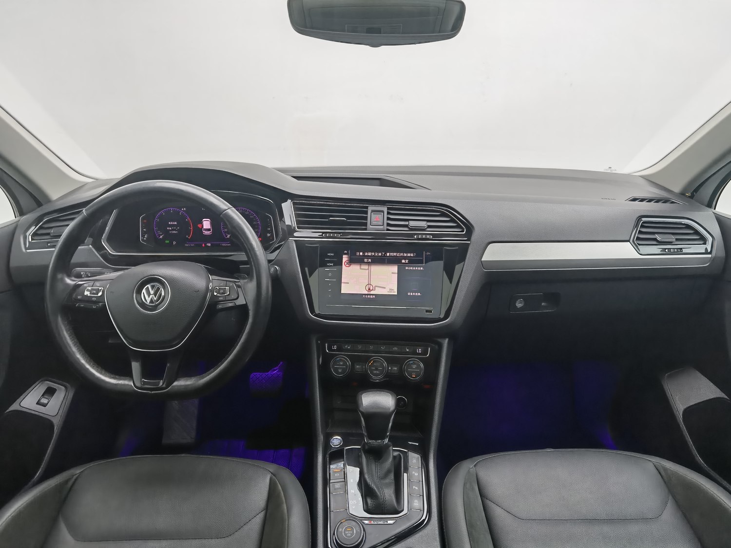 Used Volkswagen Tiguan L 2019 2.0 AT