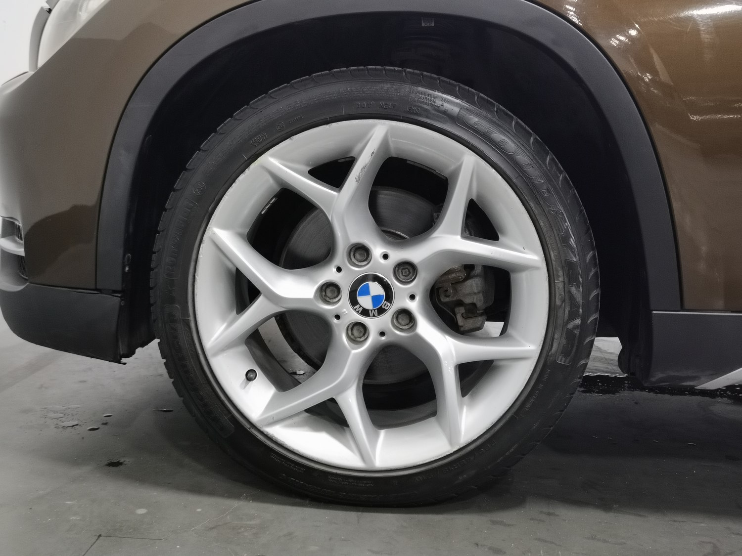 Used BMW X1 2013 2.0 AT