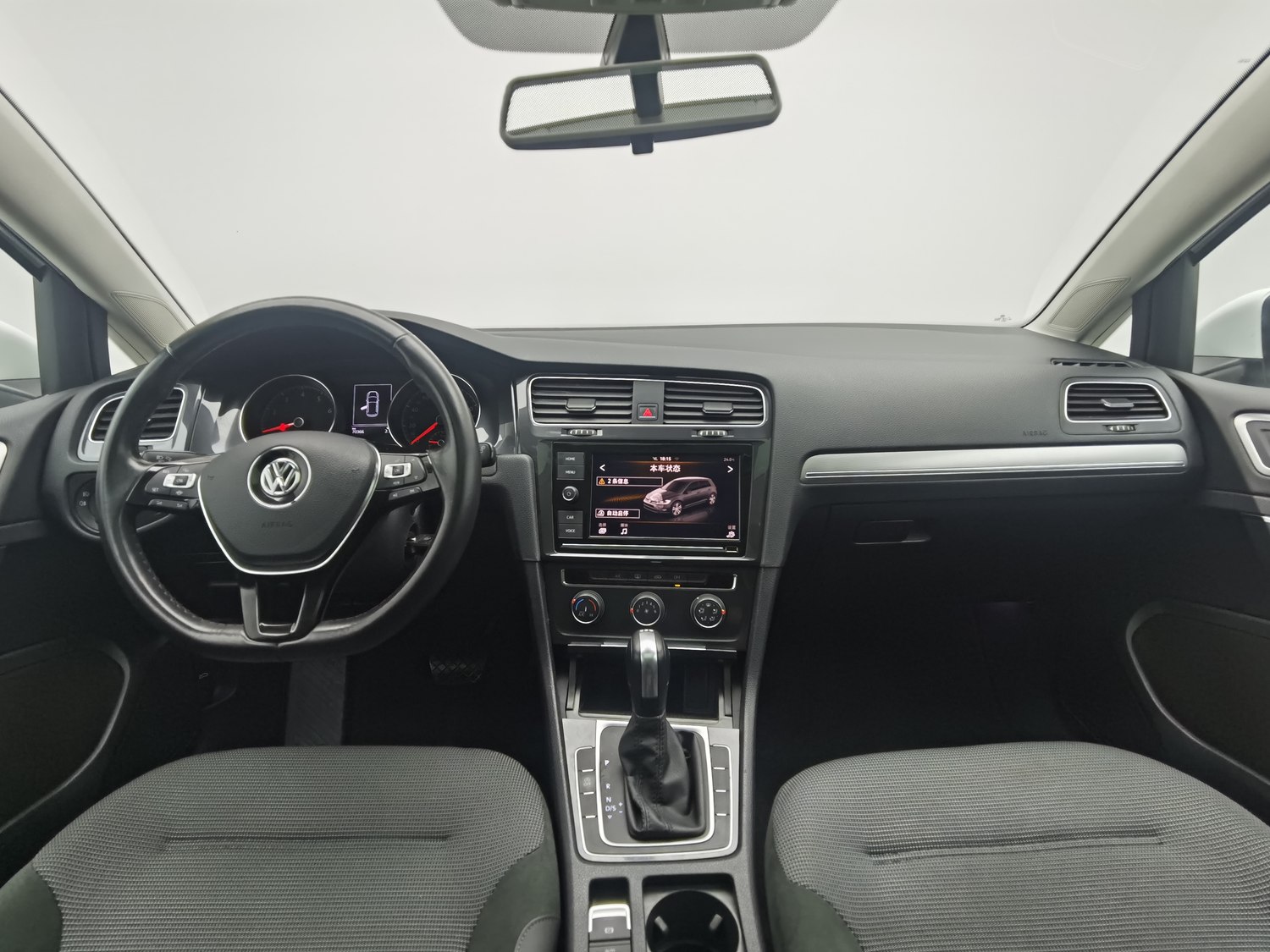 Used Volkswagen Golf 2019 1.4 AT