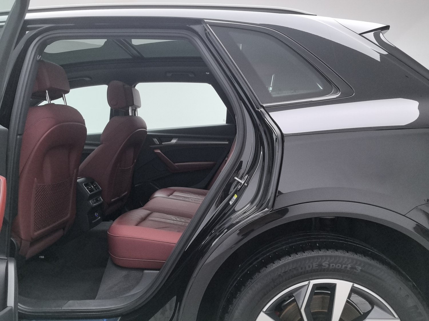 Used Audi Q5L 2024 2.0 AT