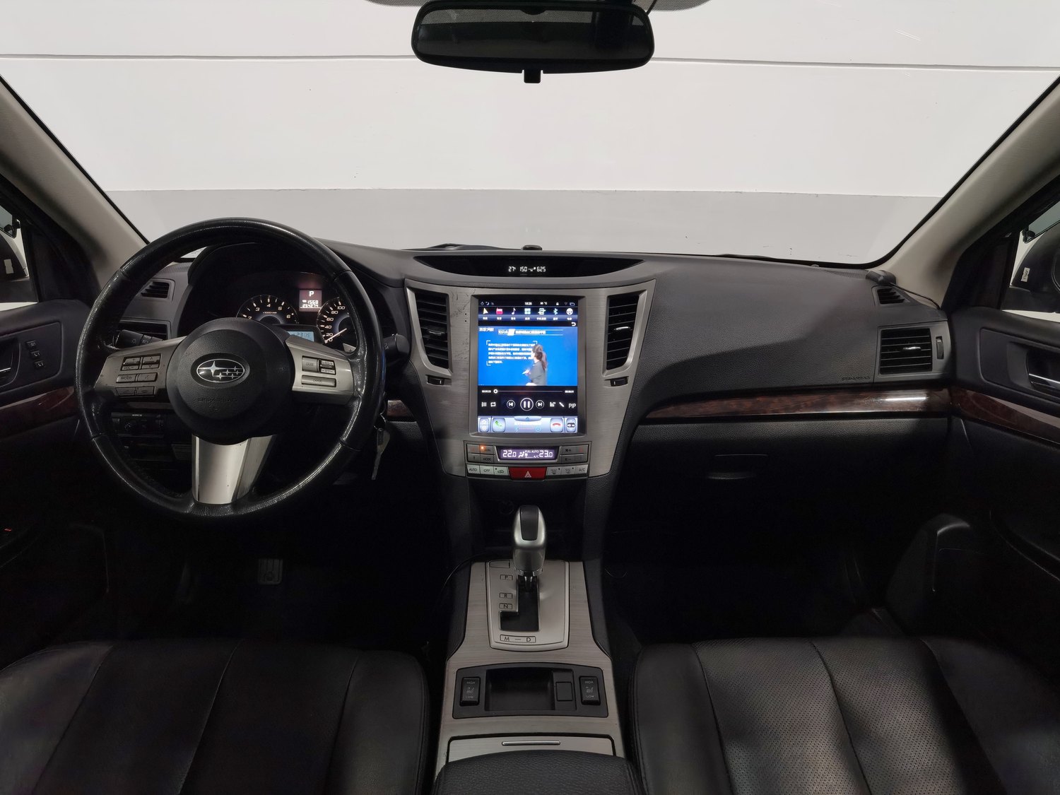 Used Subaru Outback 2012 2.5 AT