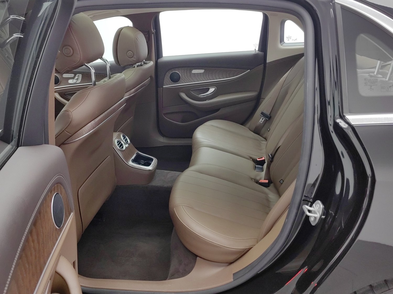 Used Mercedes-Benz E-Class EV 2023 2.0 AT