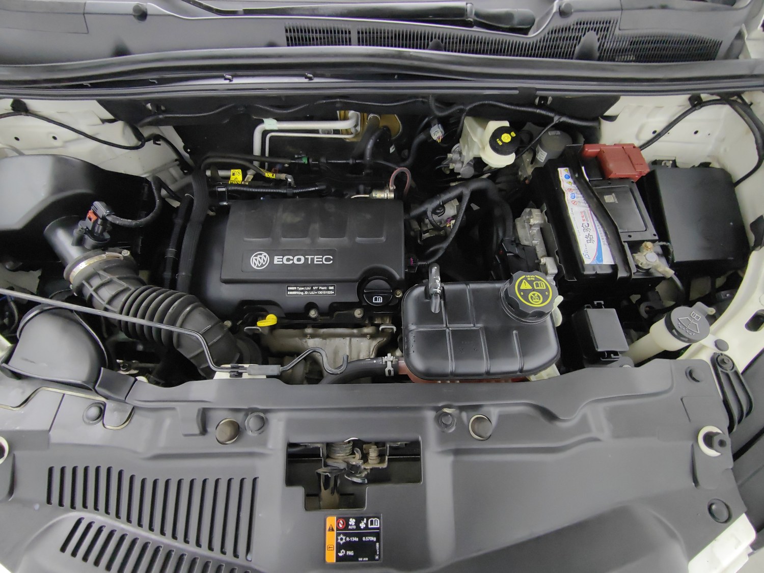 Used Buick Encore 2013 1.4 AT