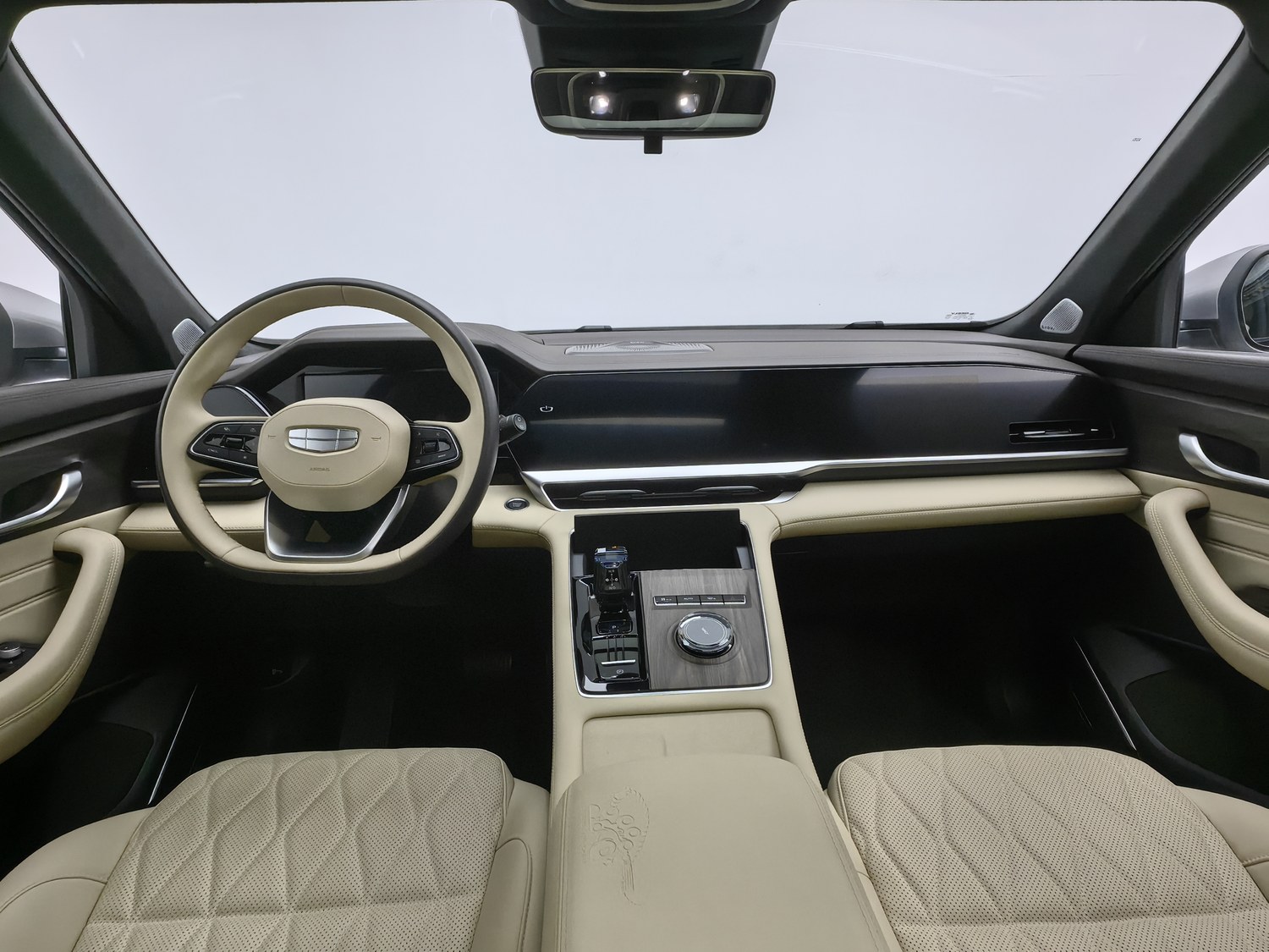 Used Geely Xingyue L 2025 2.0 AT