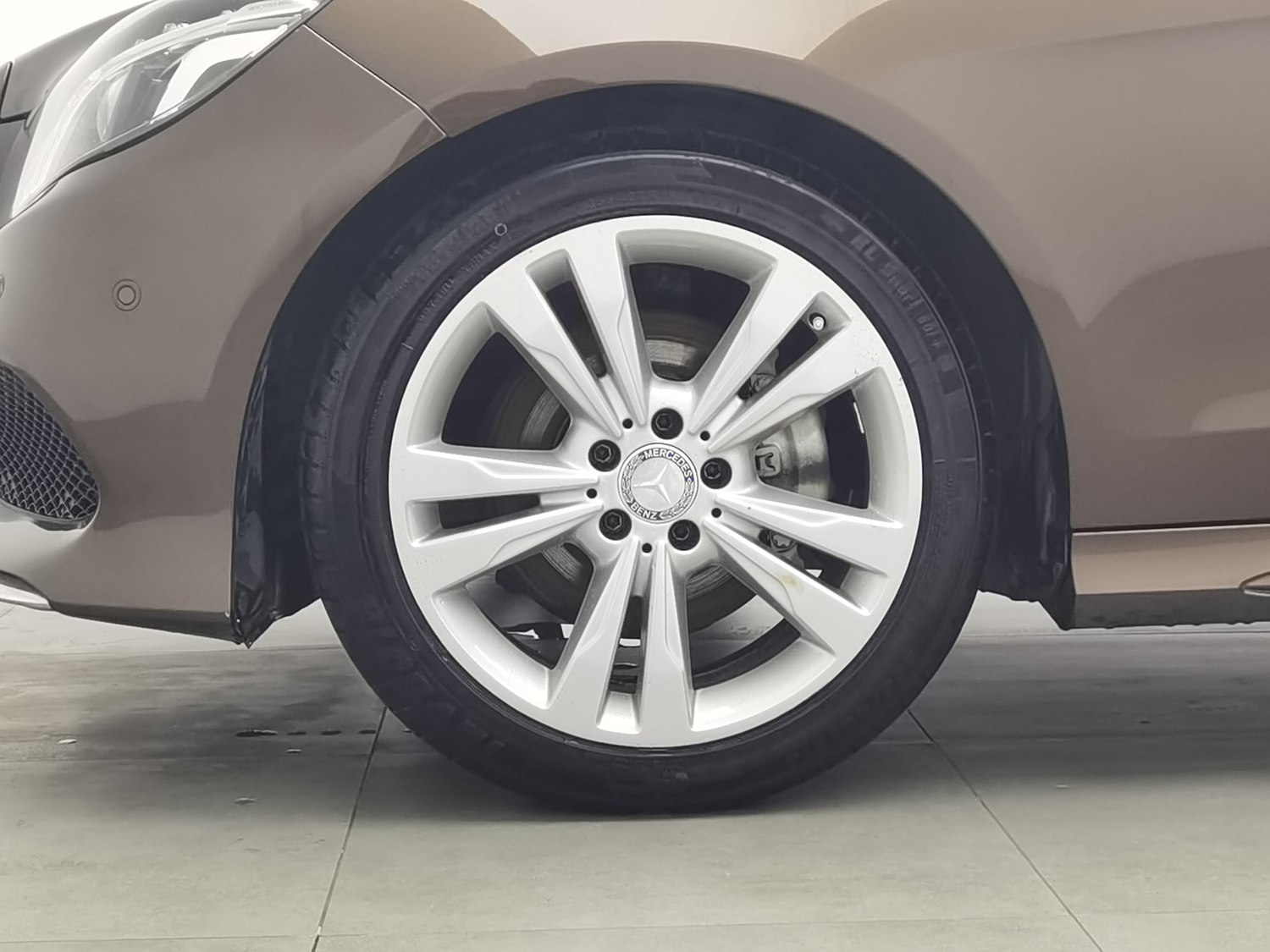 Used Mercedes-Benz E-Class 2014 3.0 AT