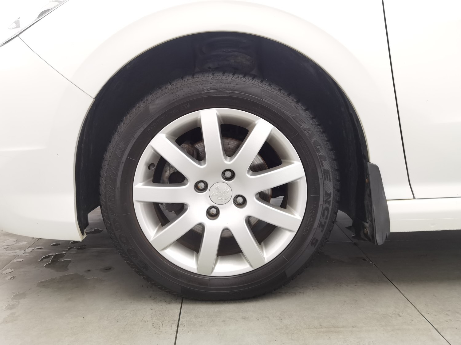 Used Peugeot 308 2014 1.6 MT