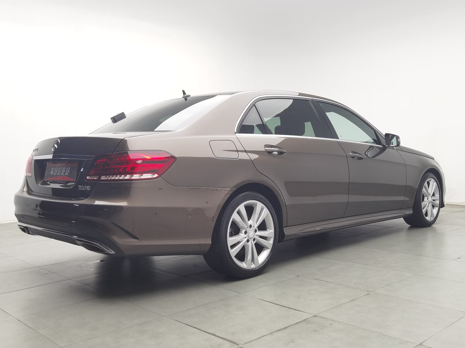 Used Mercedes-Benz E-Class 2014 3.0 AT
