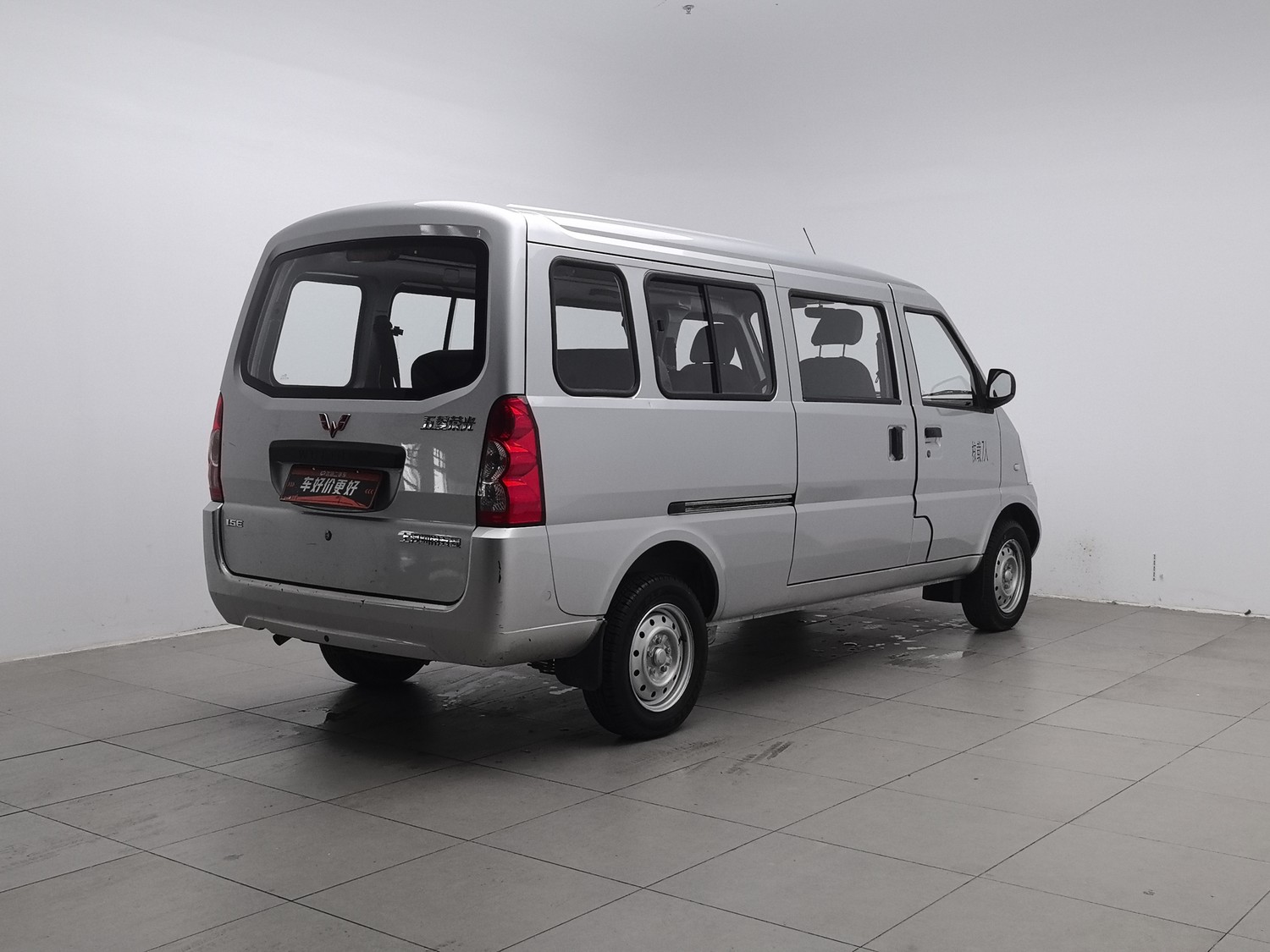 Used Wuling Rongguang 2021 1.5 MT