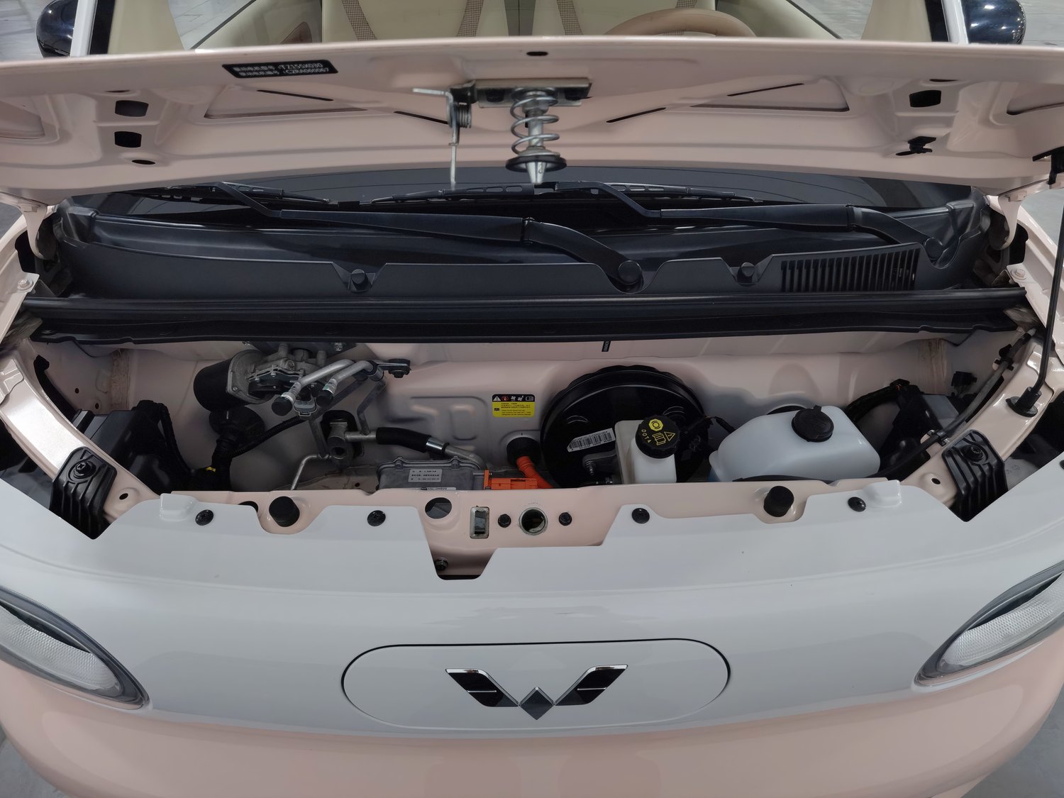Used Wuling Mini EV 2024