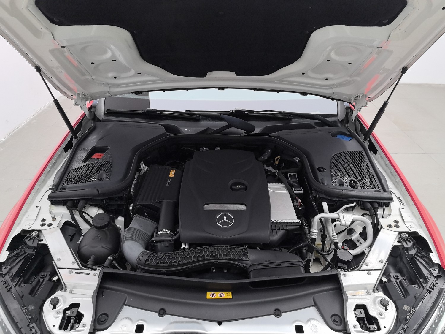 Used Mercedes-Benz E-Class 2018 2.0 AT