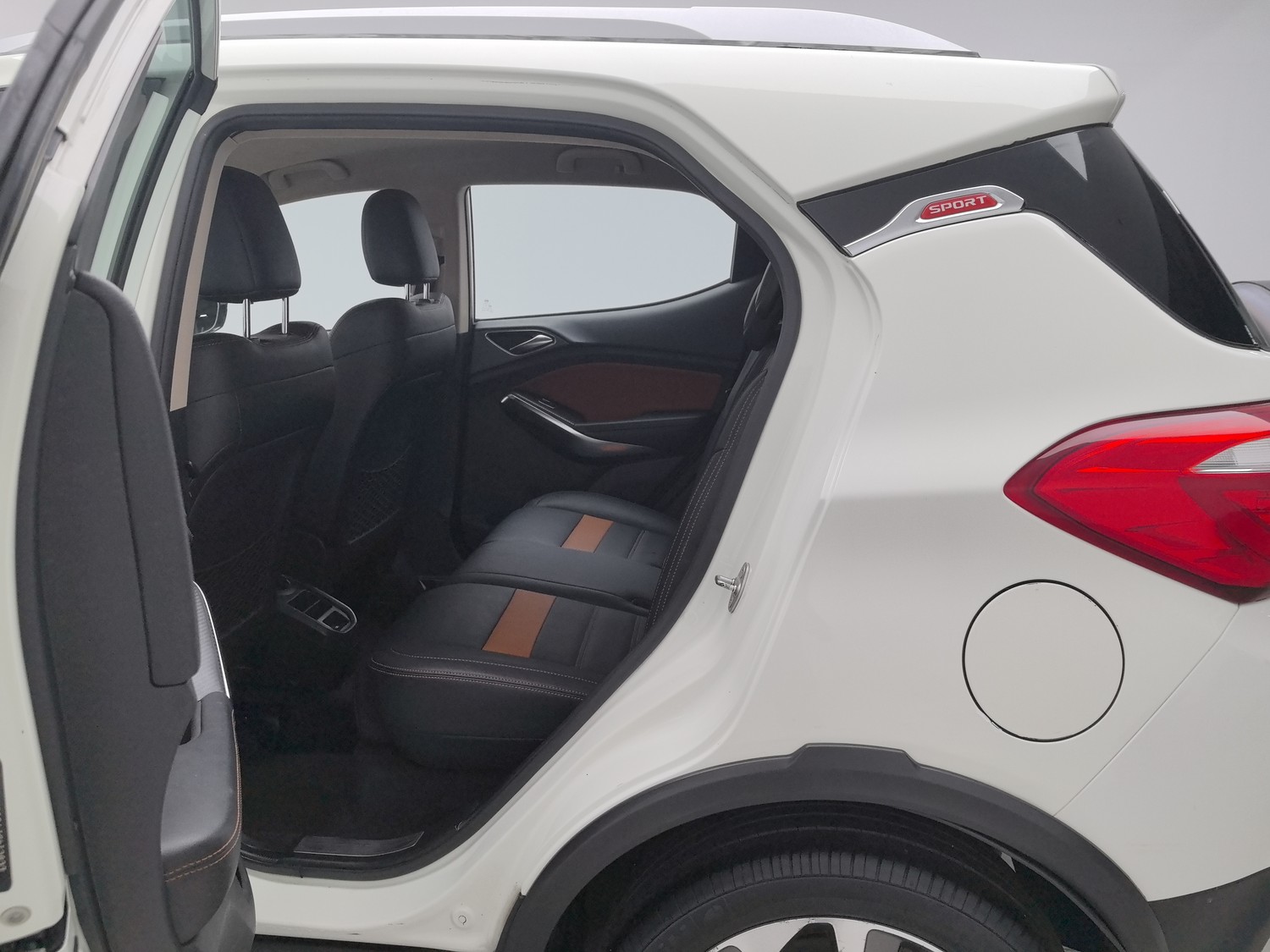 Used BYD Yuan 2016 1.5 MT