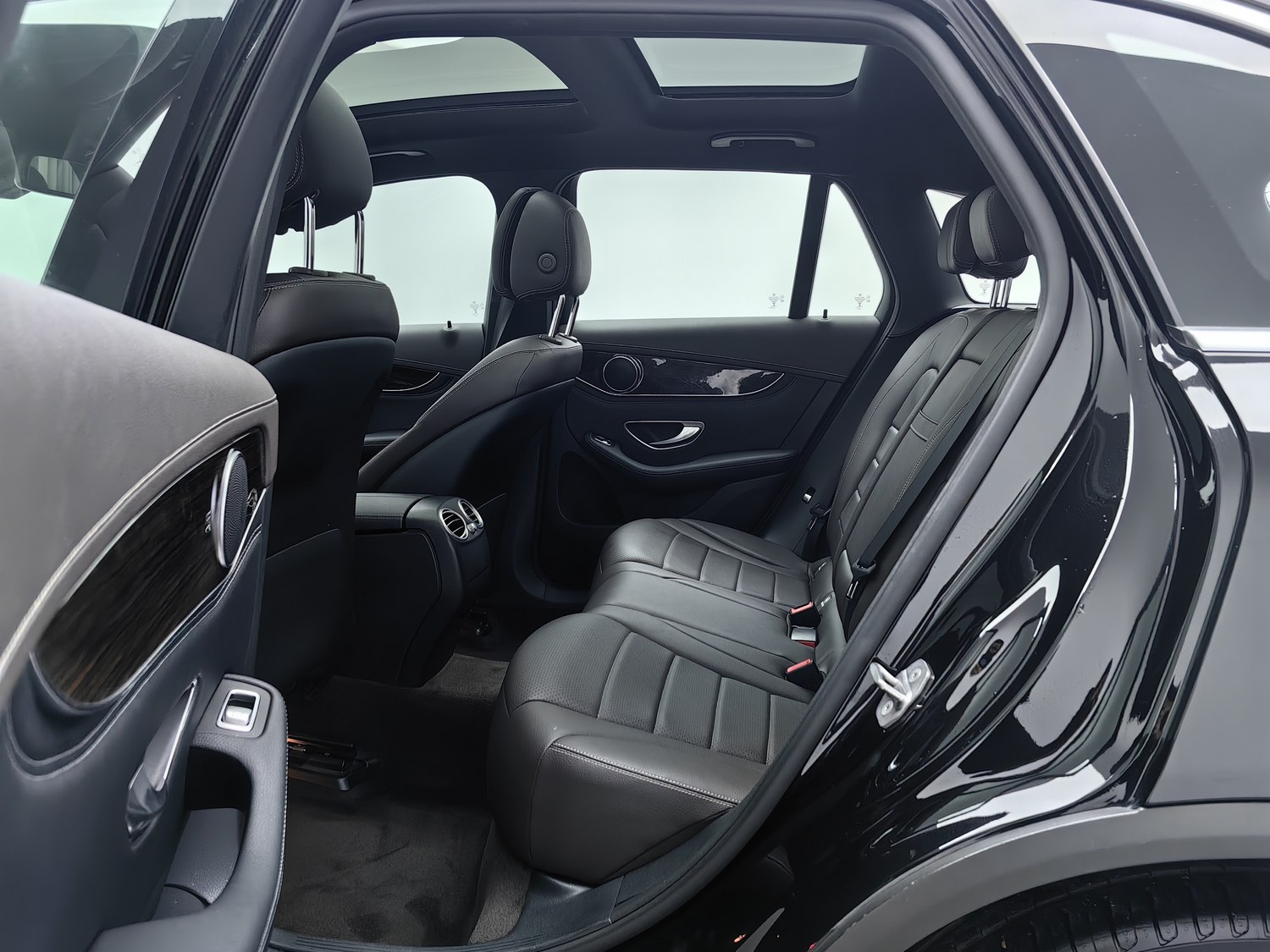 Used Mercedes-Benz GLC 2018 2.0 AT