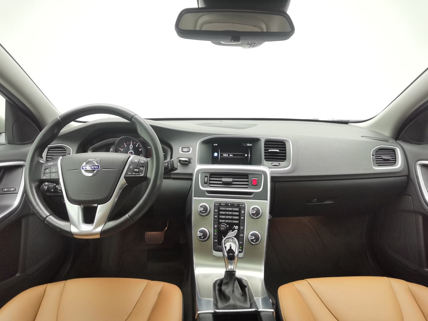 Used Volvo S60 2016 2.0 AT