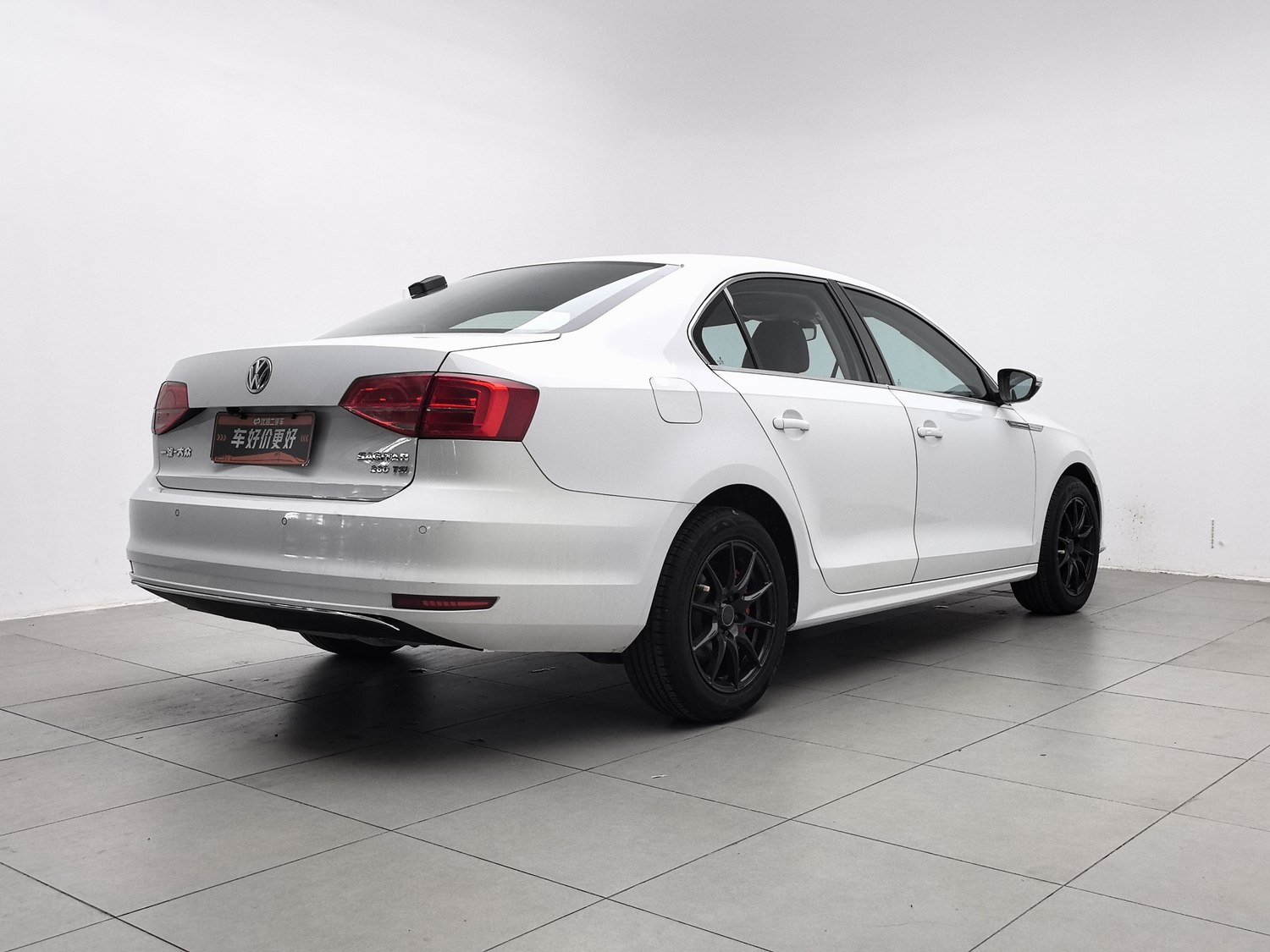 Used Volkswagen Sagitar 2018 1.6 AT