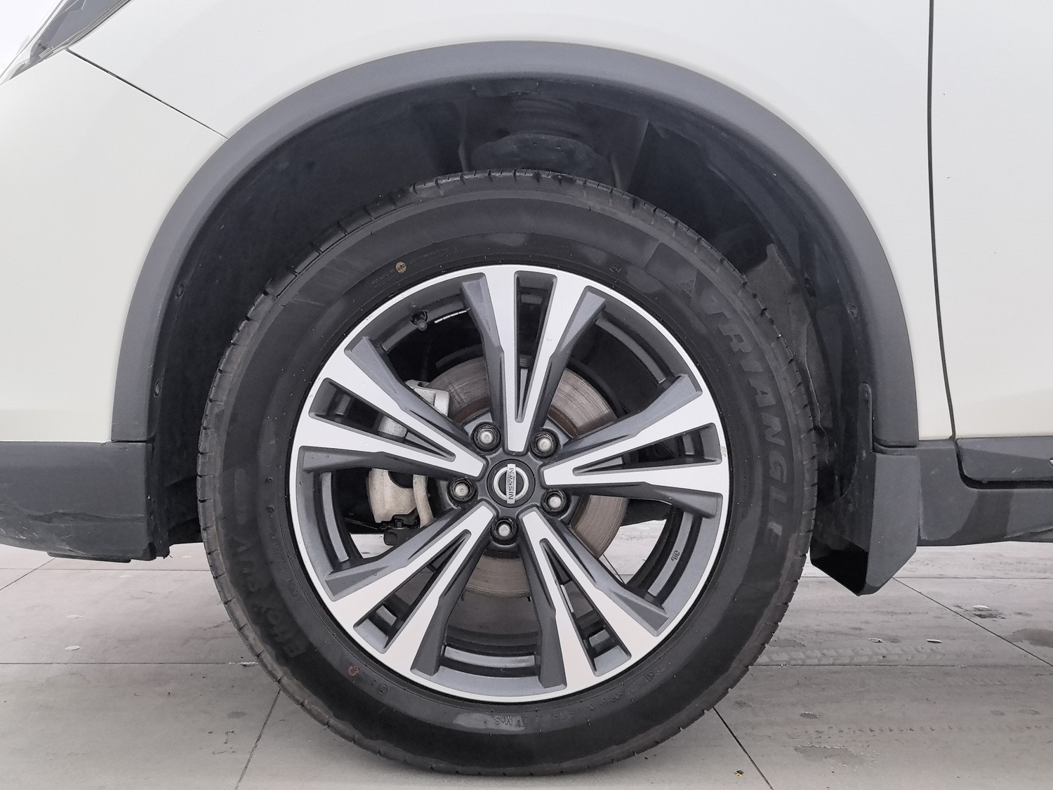Used Nissan X-Trail 2017 2.5 AT