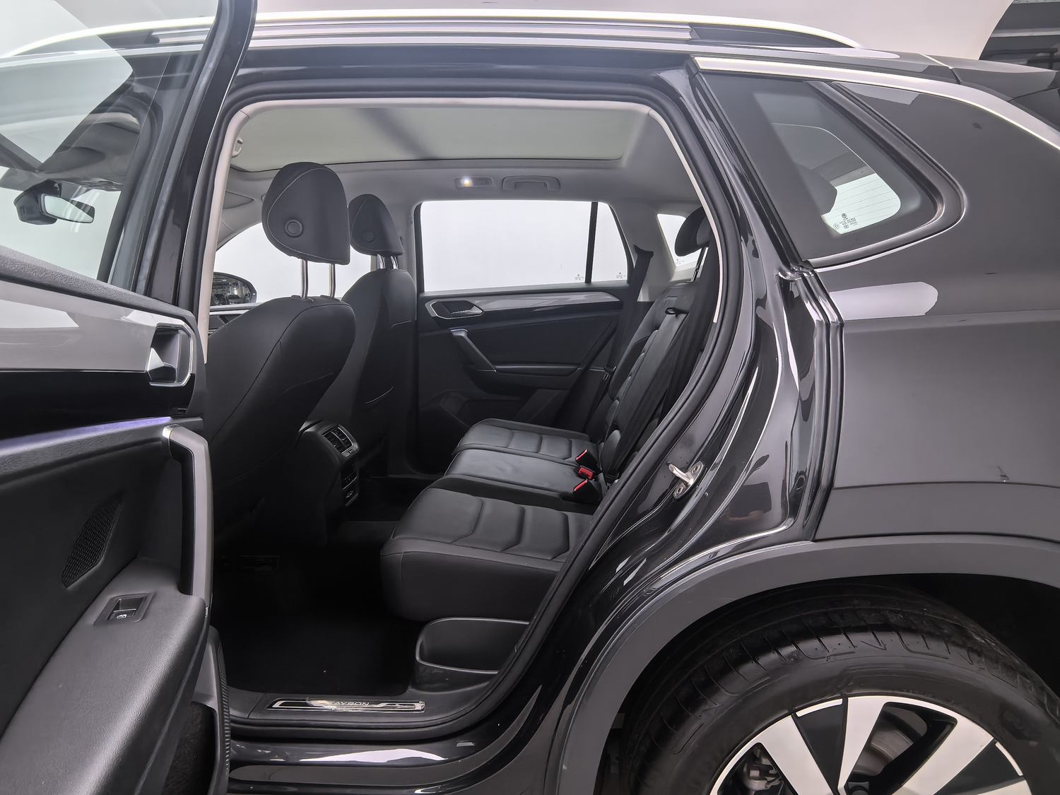Used Volkswagen Tayron 2020 1.4 AT