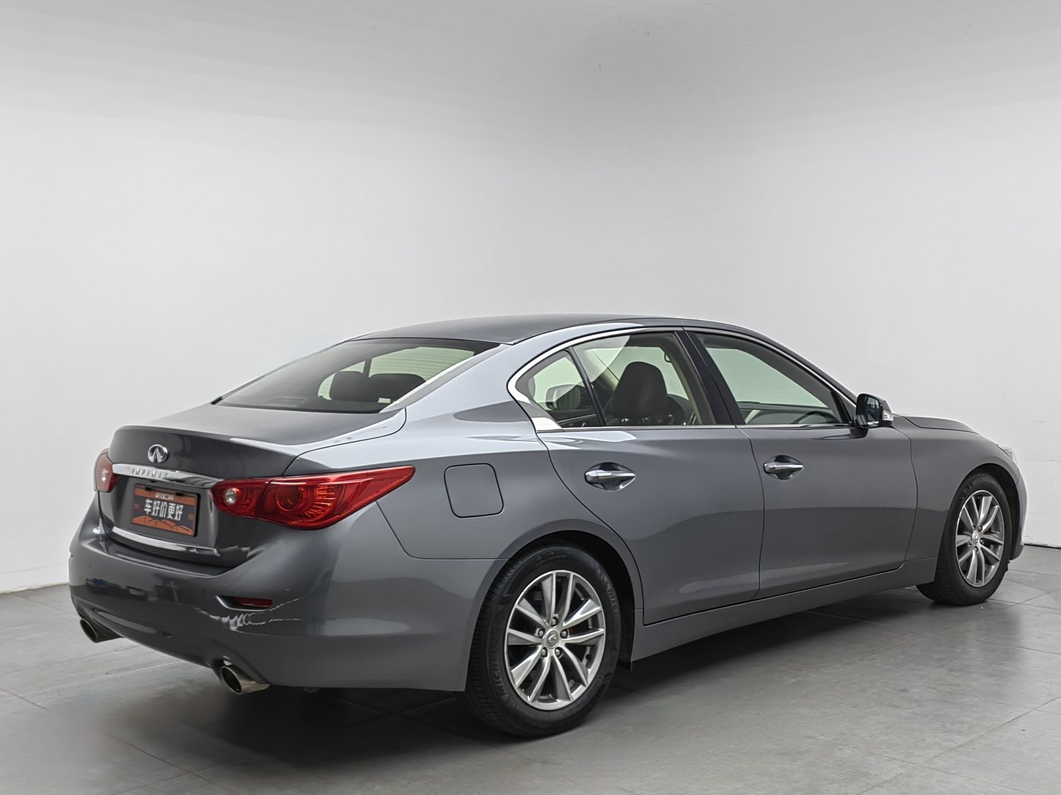 Used Infiniti Q50 2014 3.7 AT