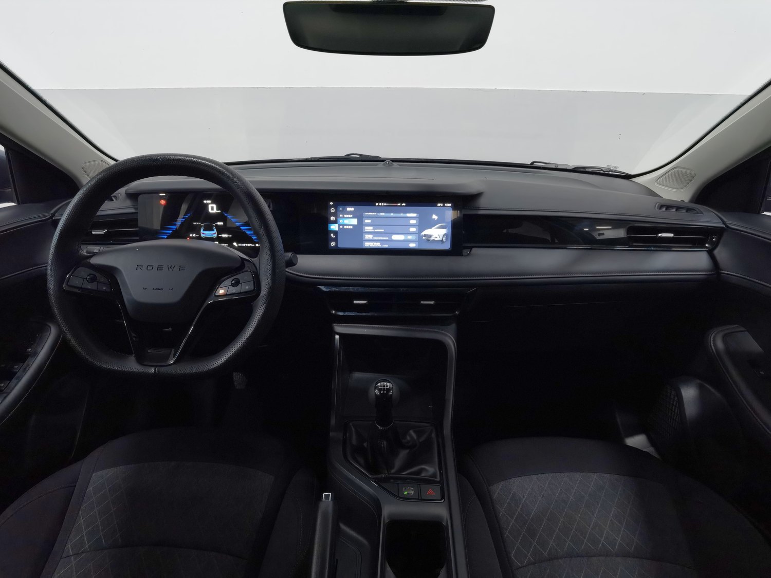 Used Roewe i5 2023 1.5 MT